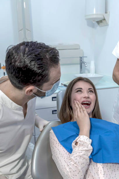 Best Emergency Dentist for Knocked-Out Tooth in Inkster, MI